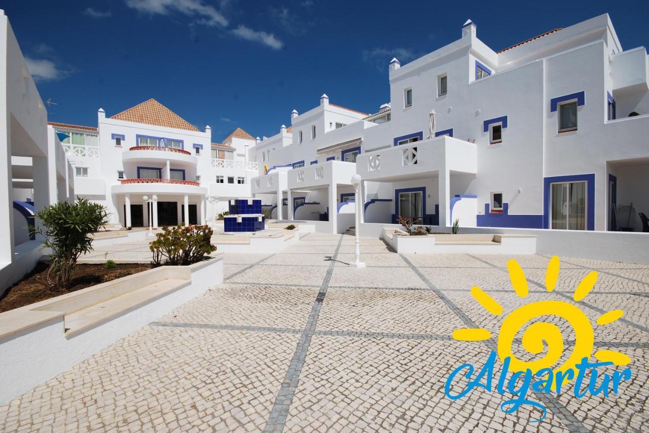 カバナス・デ・タビラQuinta Velha By Algarturアパートメント エクステリア 写真