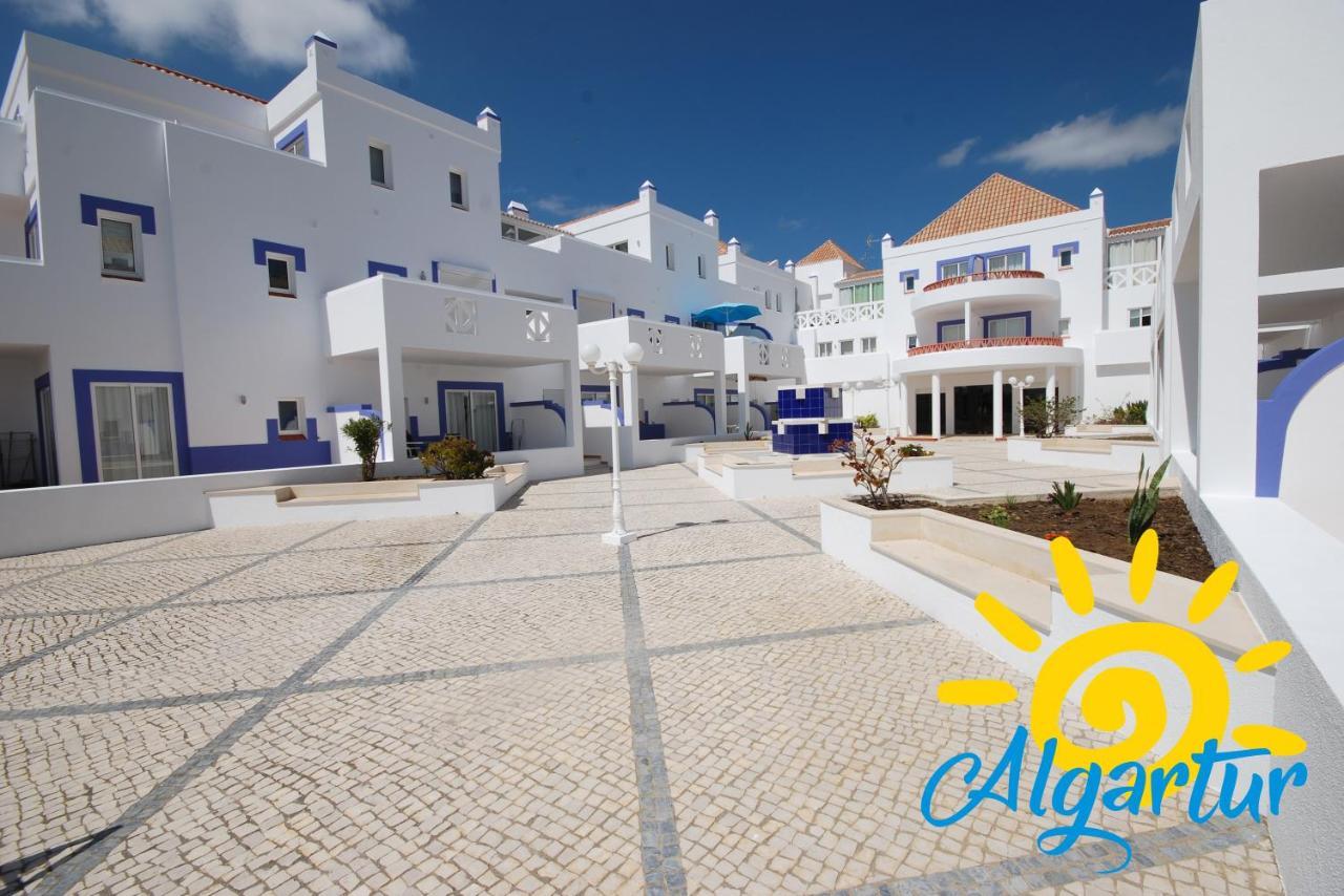 カバナス・デ・タビラQuinta Velha By Algarturアパートメント エクステリア 写真
